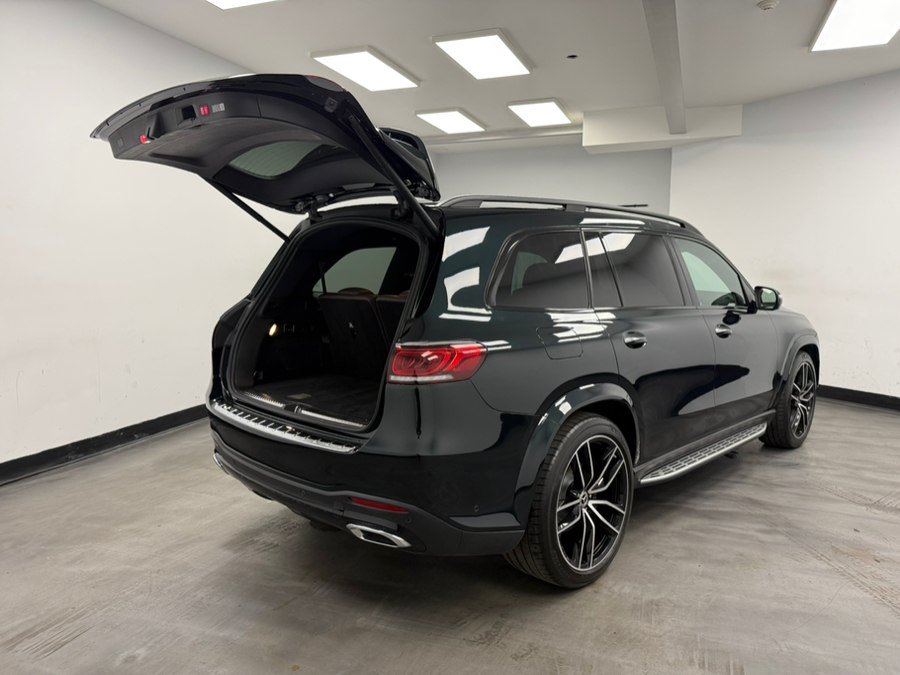 Used 2022 Mercedes-Benz GLS 450 4MATIC w/ AMG Line Exterior image 83