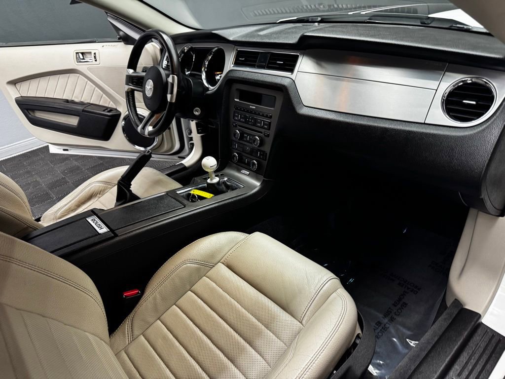 Used 2011 Ford Mustang GT Premium w/ Brembo Brake Pkg RWD image 45