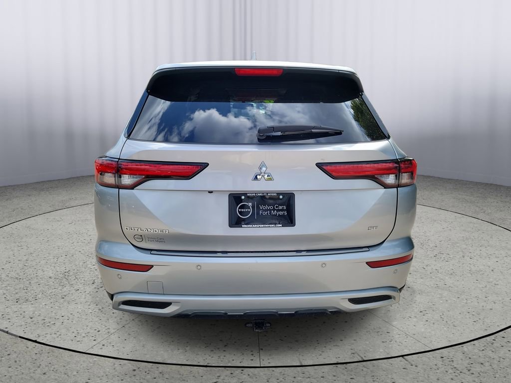 Used 2023 Mitsubishi Outlander SE image 5