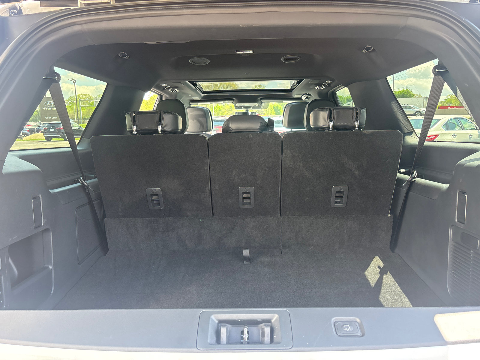 New 2026 Lincoln Navigator L Reserve w/ Jet Appearance Package AWD/4WD image 9