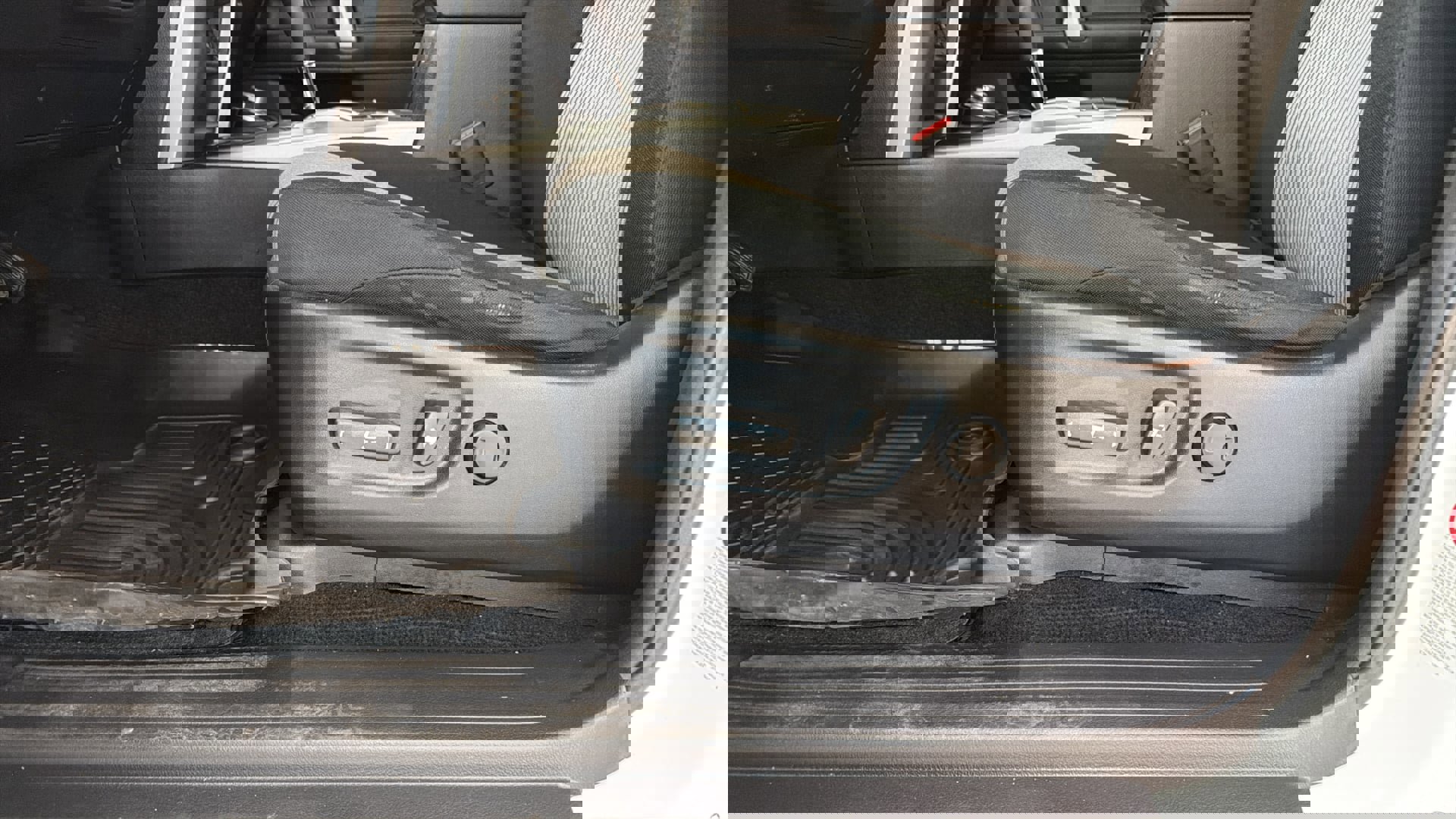 Used 2016 Toyota 4Runner SR5 image 21