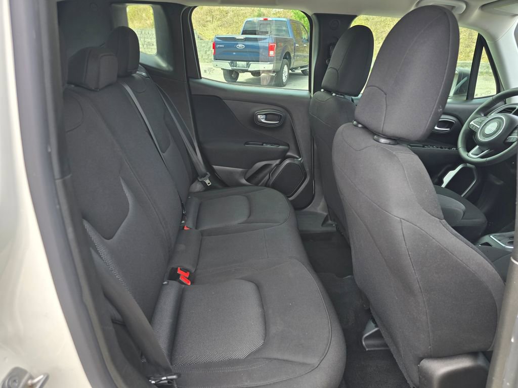 Used 2019 Jeep Renegade Sport image 25