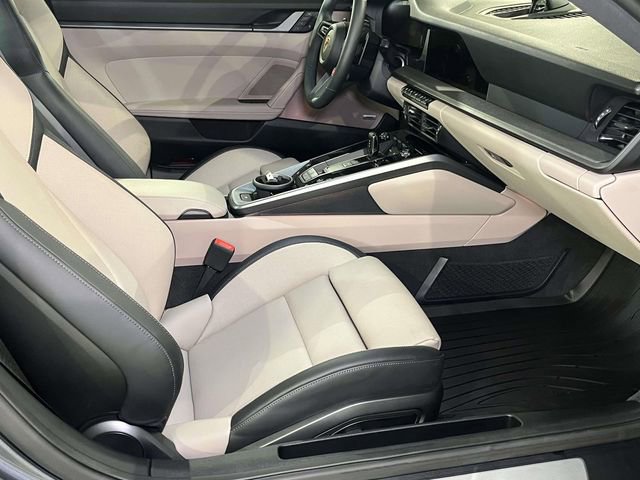 Certified 2025 Porsche 911 Carrera image 19