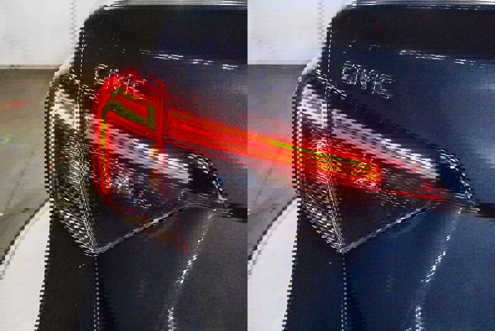 Used 2025 Honda Civic Sport image 11