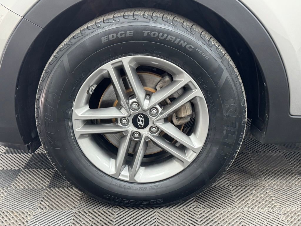 Used 2018 Hyundai Santa Fe Sport AWD/4WD image 12