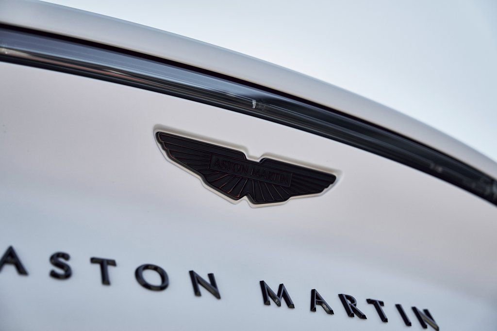 Used 2025 Aston Martin DBX 707 image 13