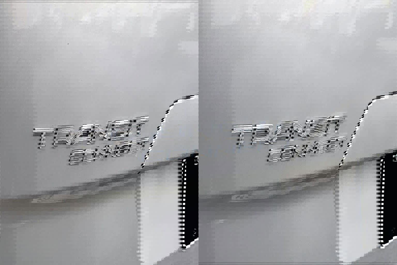 Used 2016 Ford Transit Connect Titanium image 9