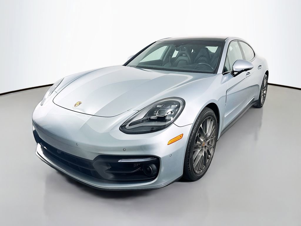 Certified 2023 Porsche Panamera 4 image 1