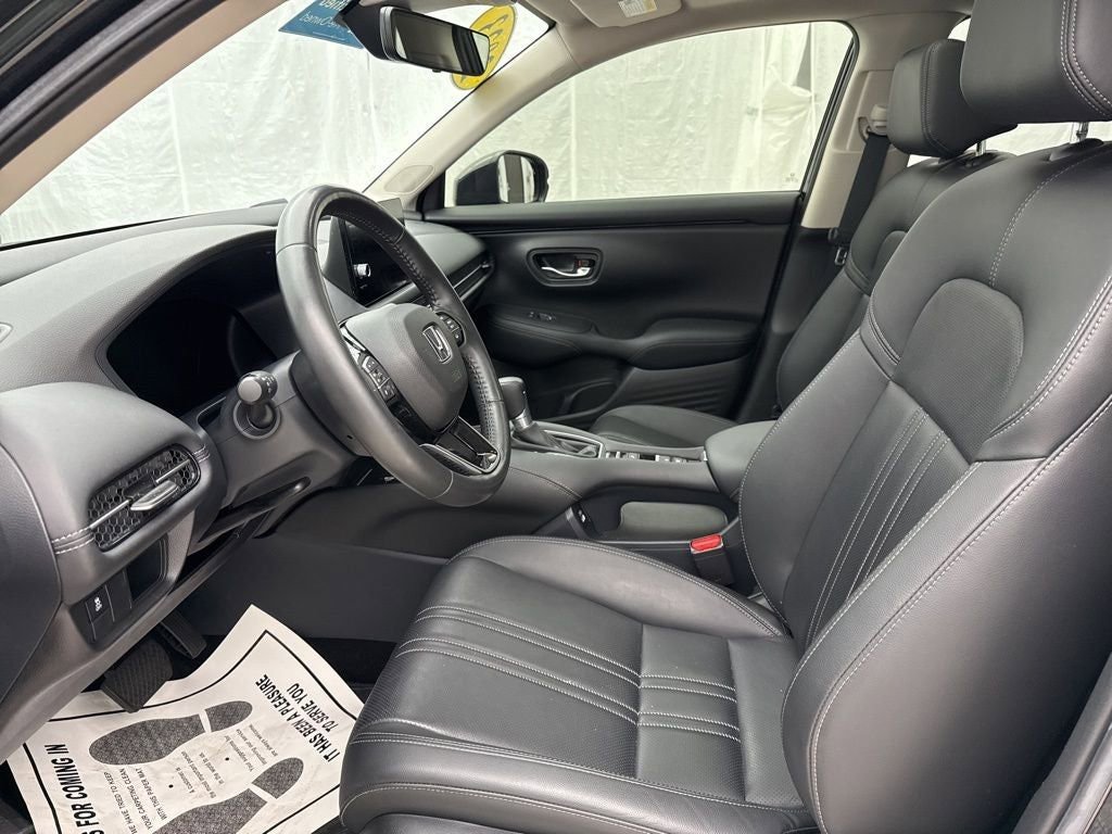 Used 2023 Honda HR-V EX-L image 15