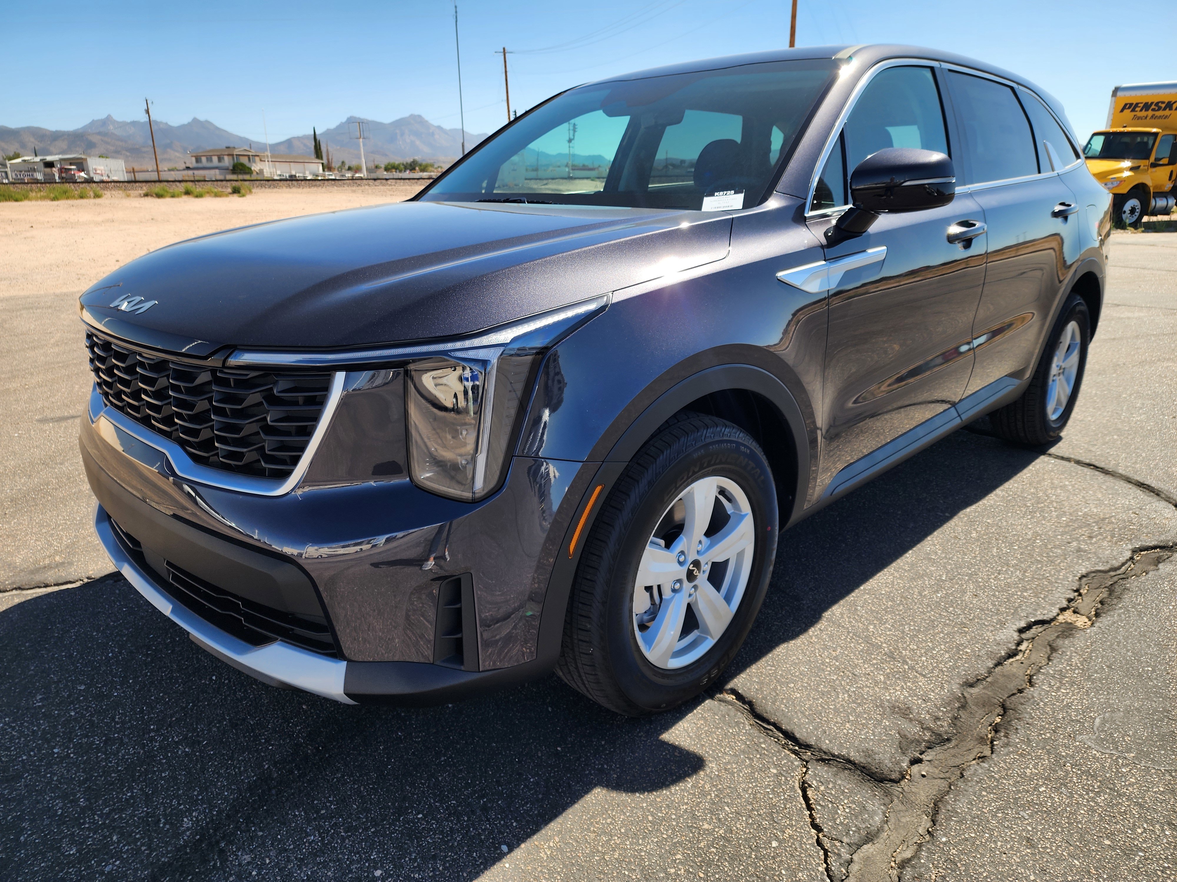 New 2026 Kia Sorento LX image 3