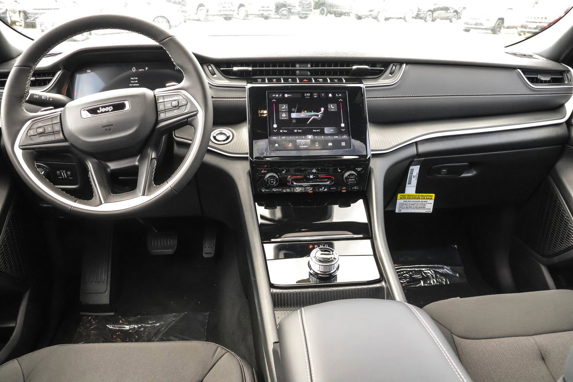 New 2025 Jeep Grand Cherokee Laredo X w/ Luxury Tech Group I image 16