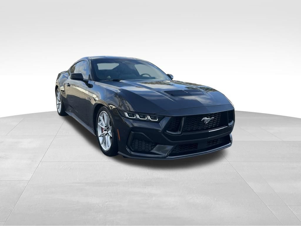Used 2024 Ford Mustang GT Premium image 2