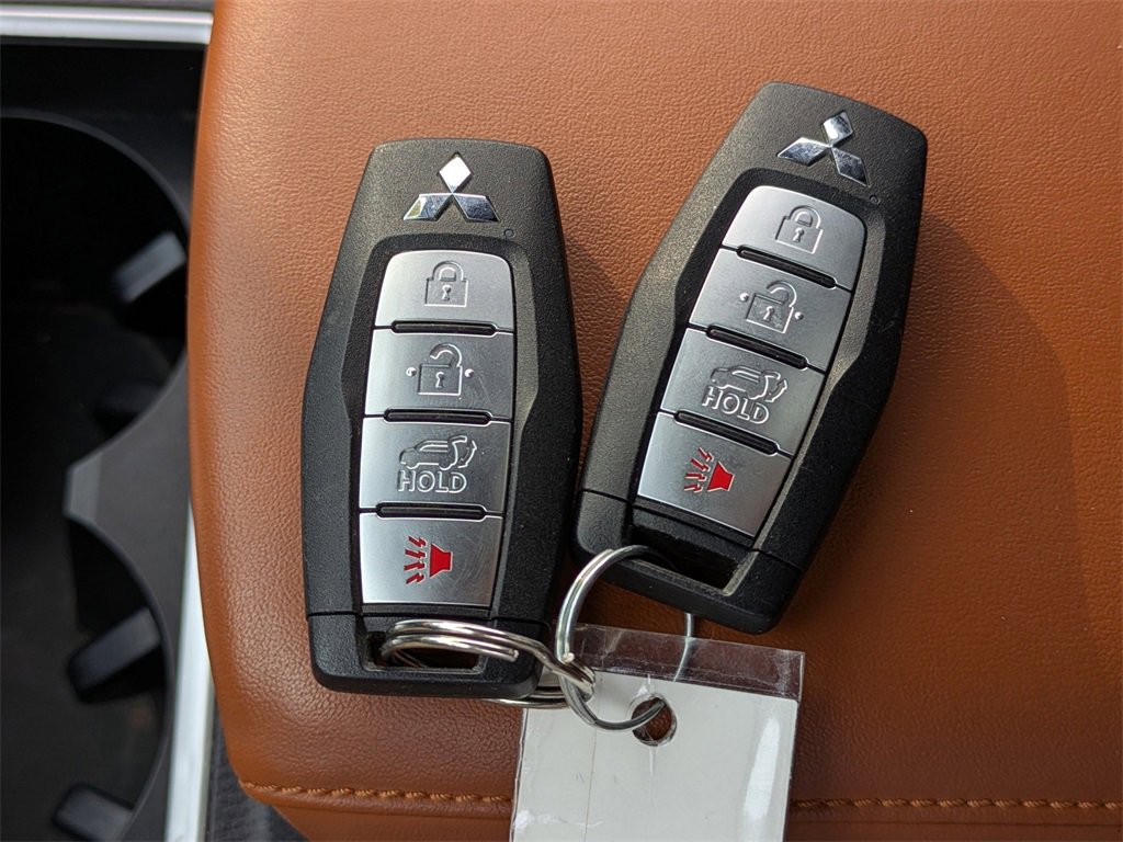 Used 2022 Mitsubishi Outlander SEL image 33