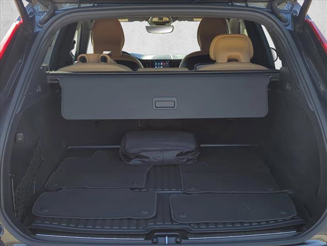 Used 2024 Volvo XC60 T8 Ultimate w/ Protection Package Premier image 6
