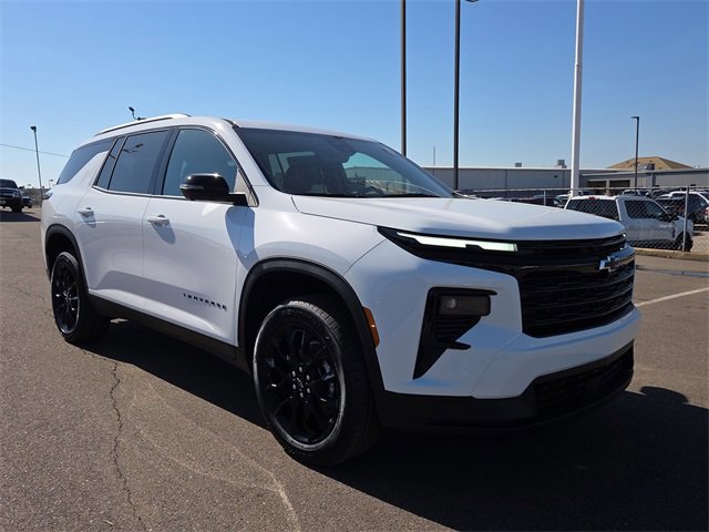 New 2026 Chevrolet Traverse LT w/ Midnight/Sport Edition