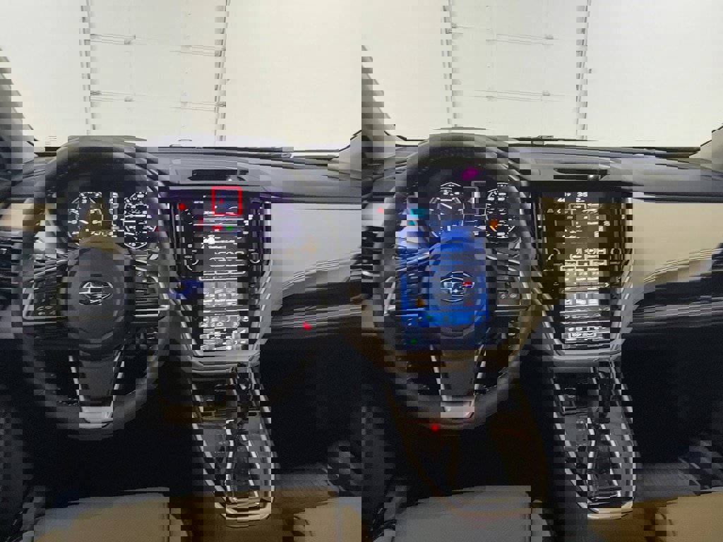 Used 2025 Subaru Outback Limited image 12