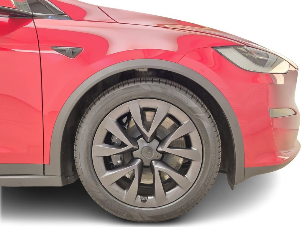 Used 2022 Tesla Model X Plaid image 8