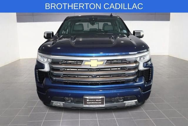 Used 2022 Chevrolet Silverado 1500 High Country w/ Technology Package AWD/4WD image 11