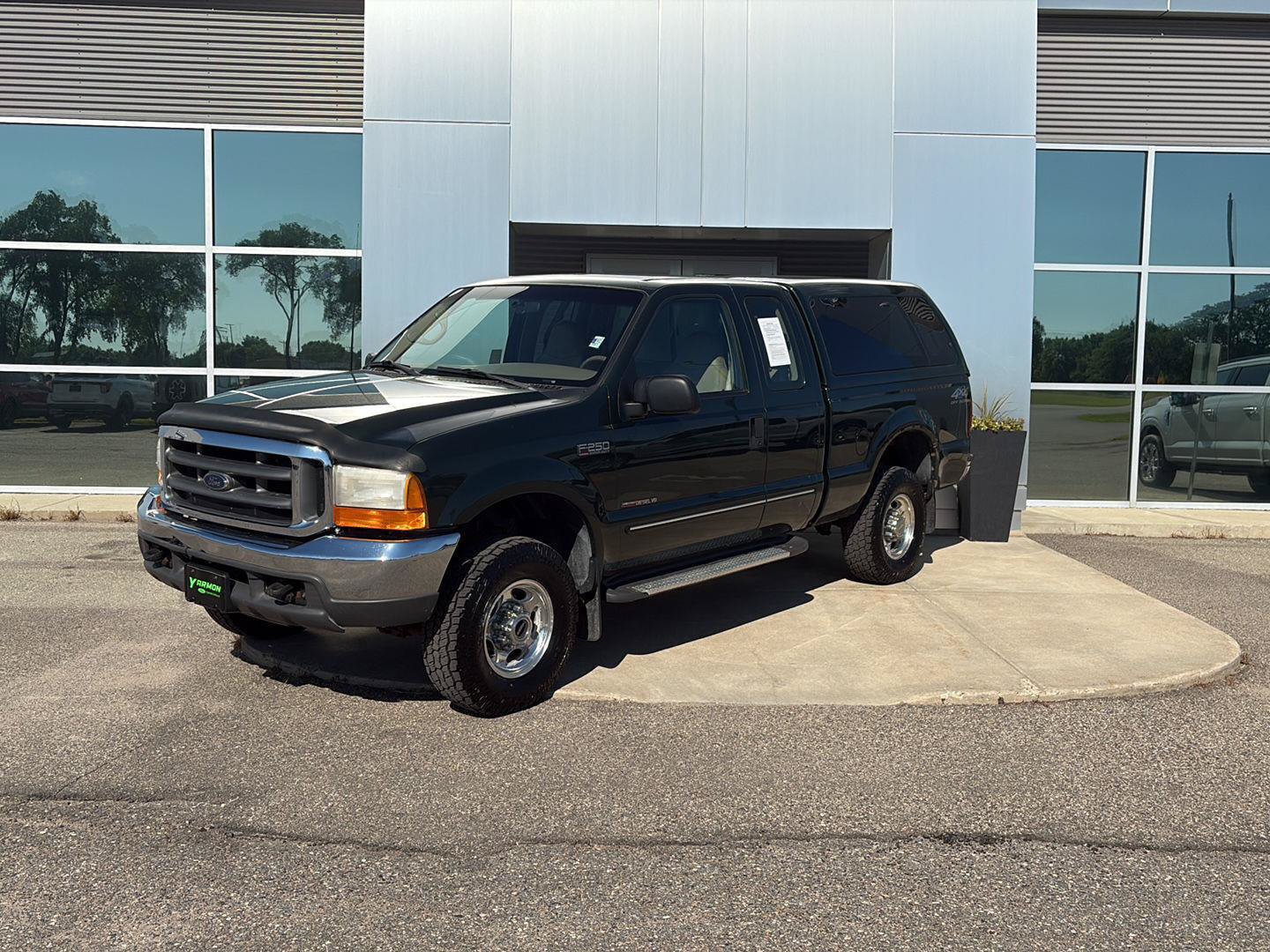 Used 2000 Ford F250 Lariat