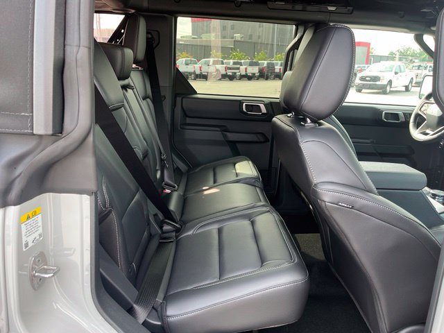 New 2026 Ford Bronco Outer Banks w/ Sasquatch Package AWD/4WD image 10