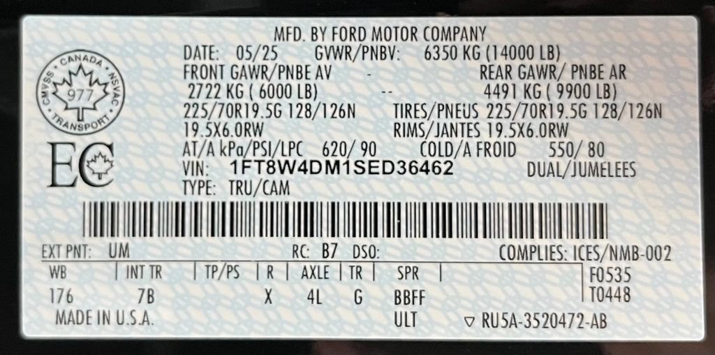 Used 2025 Ford F450 Platinum w/ FX4 Off-Road Package AWD/4WD image 63
