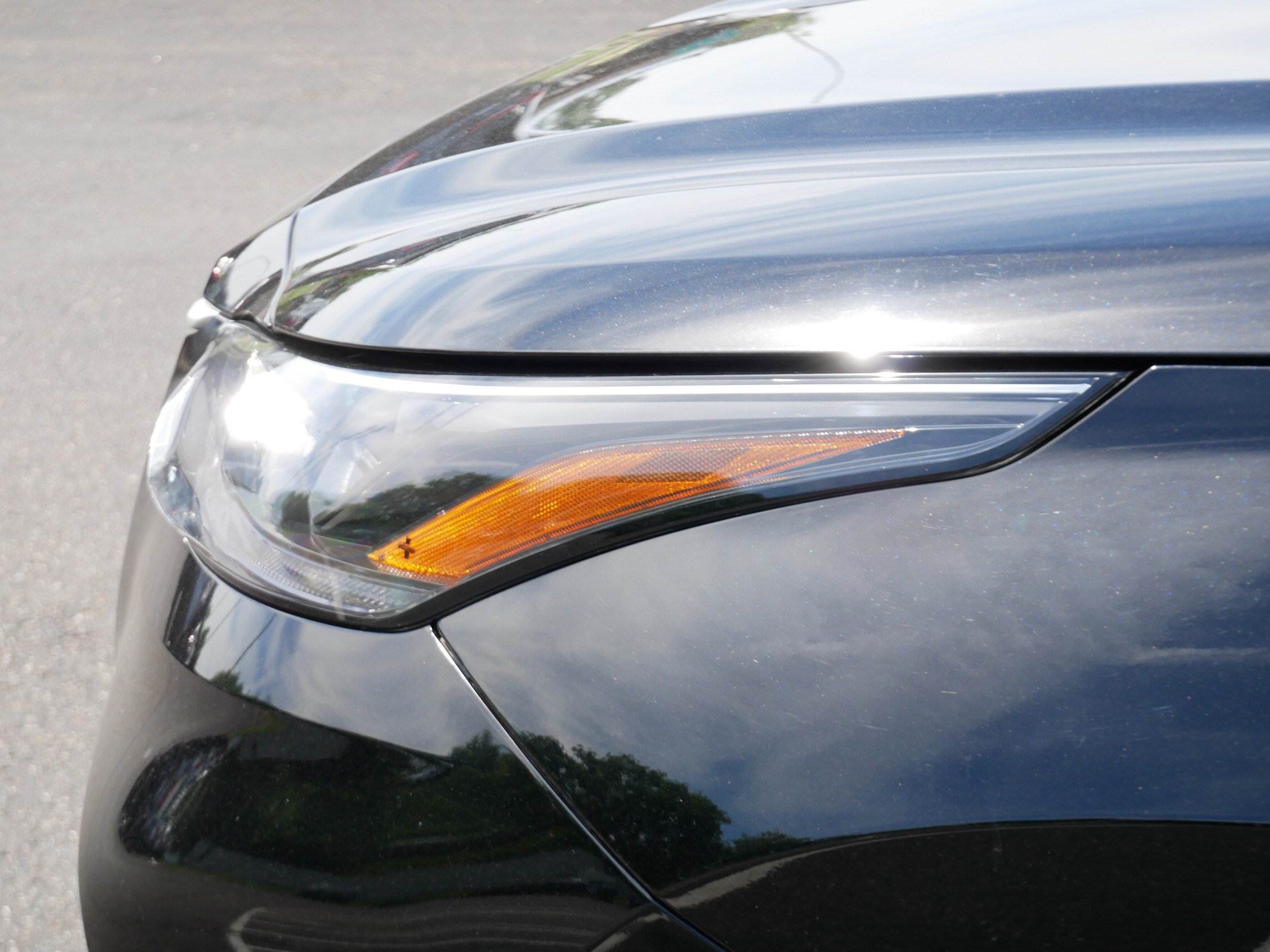 Certified 2021 Toyota Highlander XLE FWD image 16