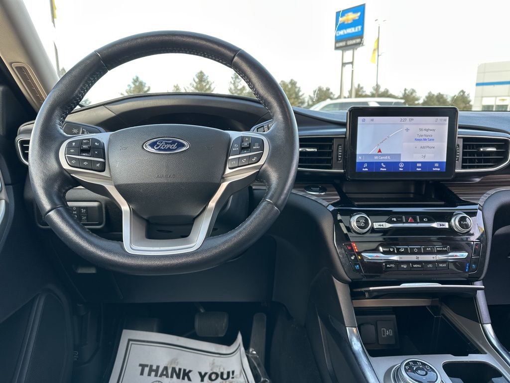 Used 2022 Ford Explorer Limited image 7