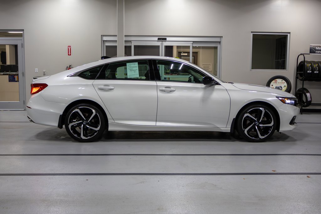 Used 2021 Honda Accord Sport Special Edition image 6