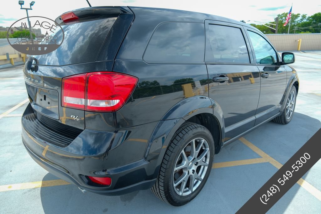 Used 2015 Dodge Journey R/T w/ Flexible Seating Group FWD image 6