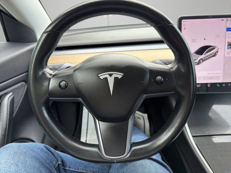 Used 2019 Tesla Model 3 Standard Range Plus RWD image 14