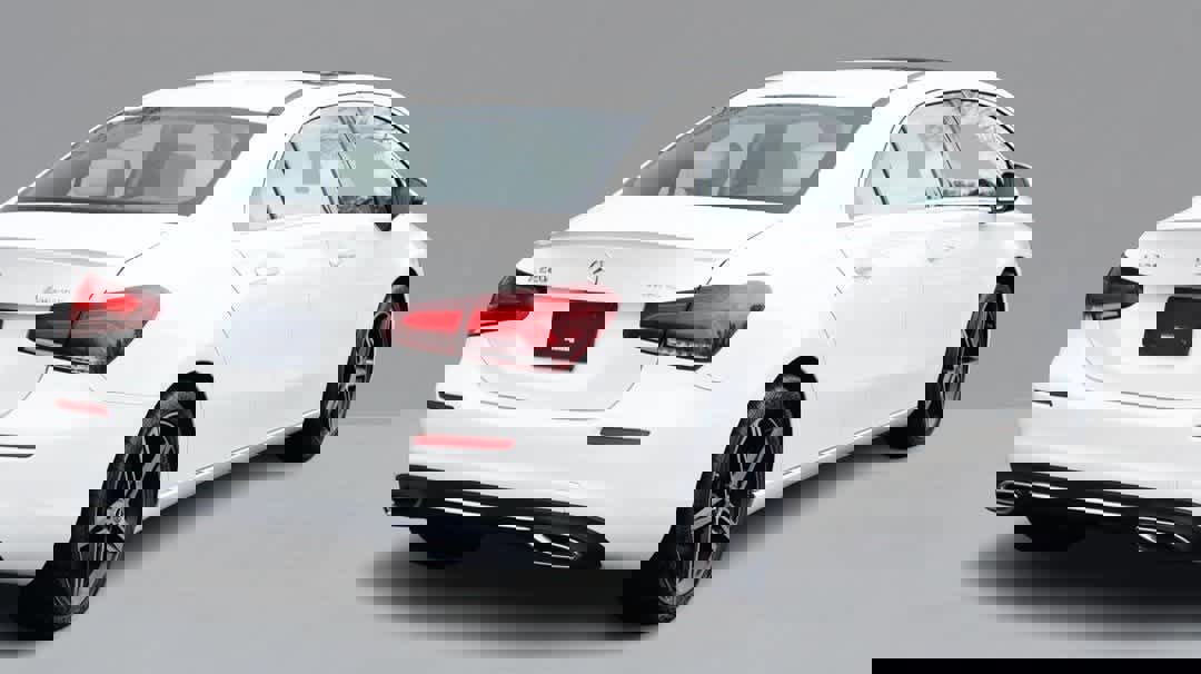 Used 2022 Mercedes-Benz A 220 4MATIC image 5