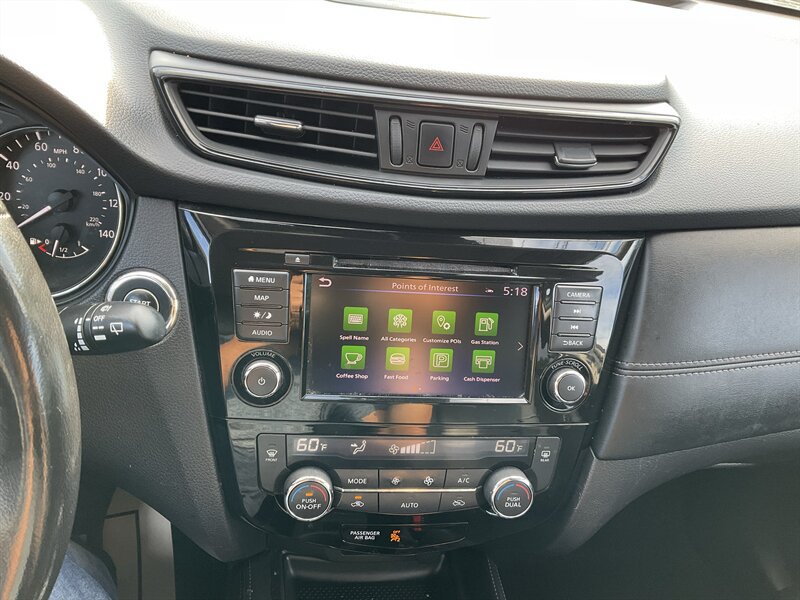 Used 2018 Nissan Rogue SL w/ Premium Package AWD/4WD image 30