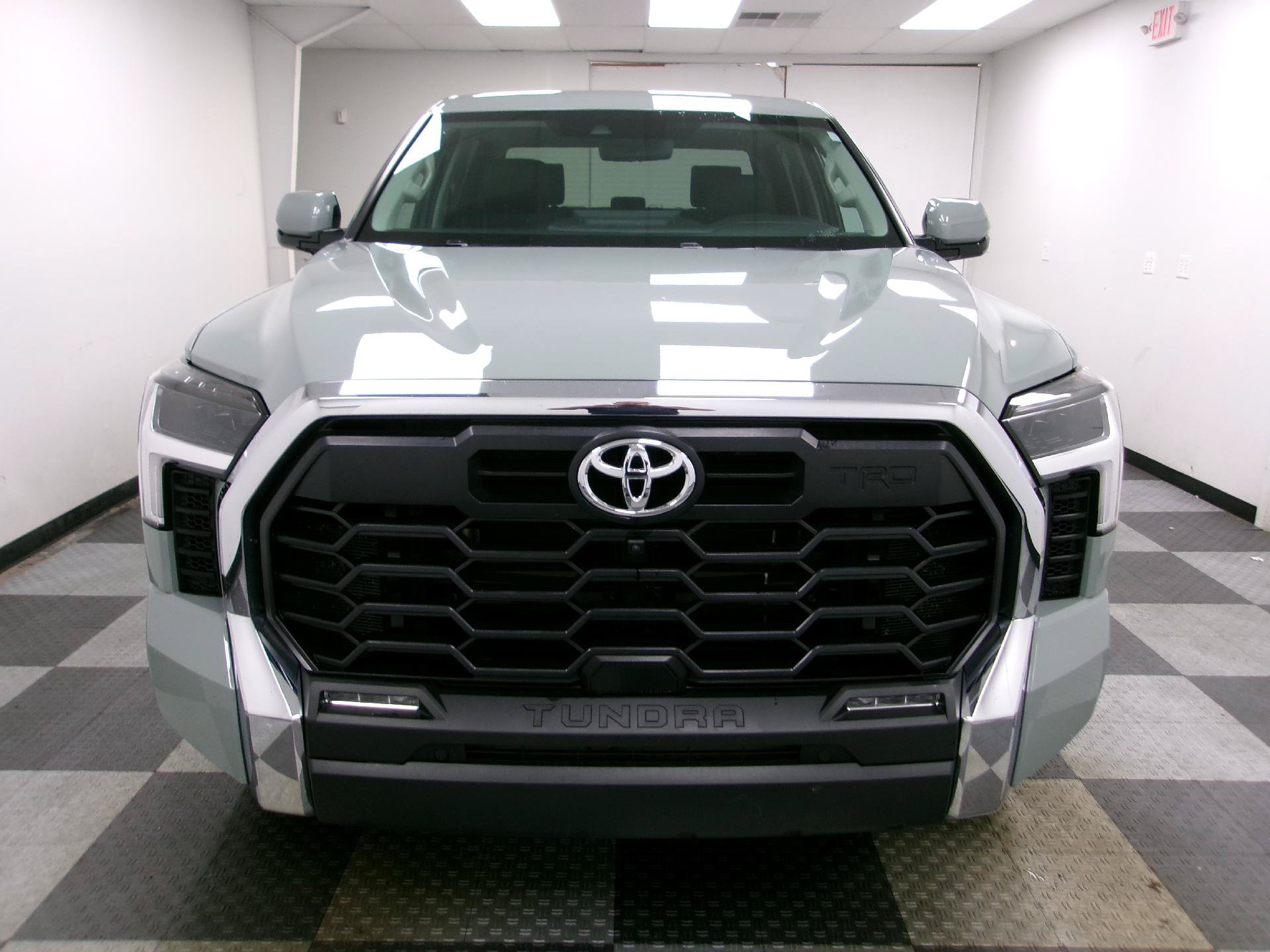 Used 2024 Toyota Tundra SR5 w/ TRD Off-Road Premium Package AWD/4WD image 15