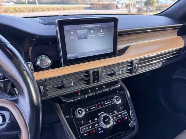 Used 2020 Lincoln Corsair Reserve image 15