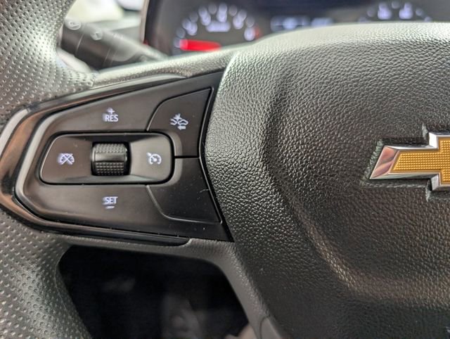 Certified 2025 Chevrolet Trax LS image 23