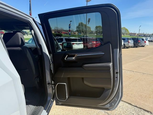 Certified 2024 Chevrolet Silverado 1500 RST w/ Convenience Package II AWD/4WD image 15