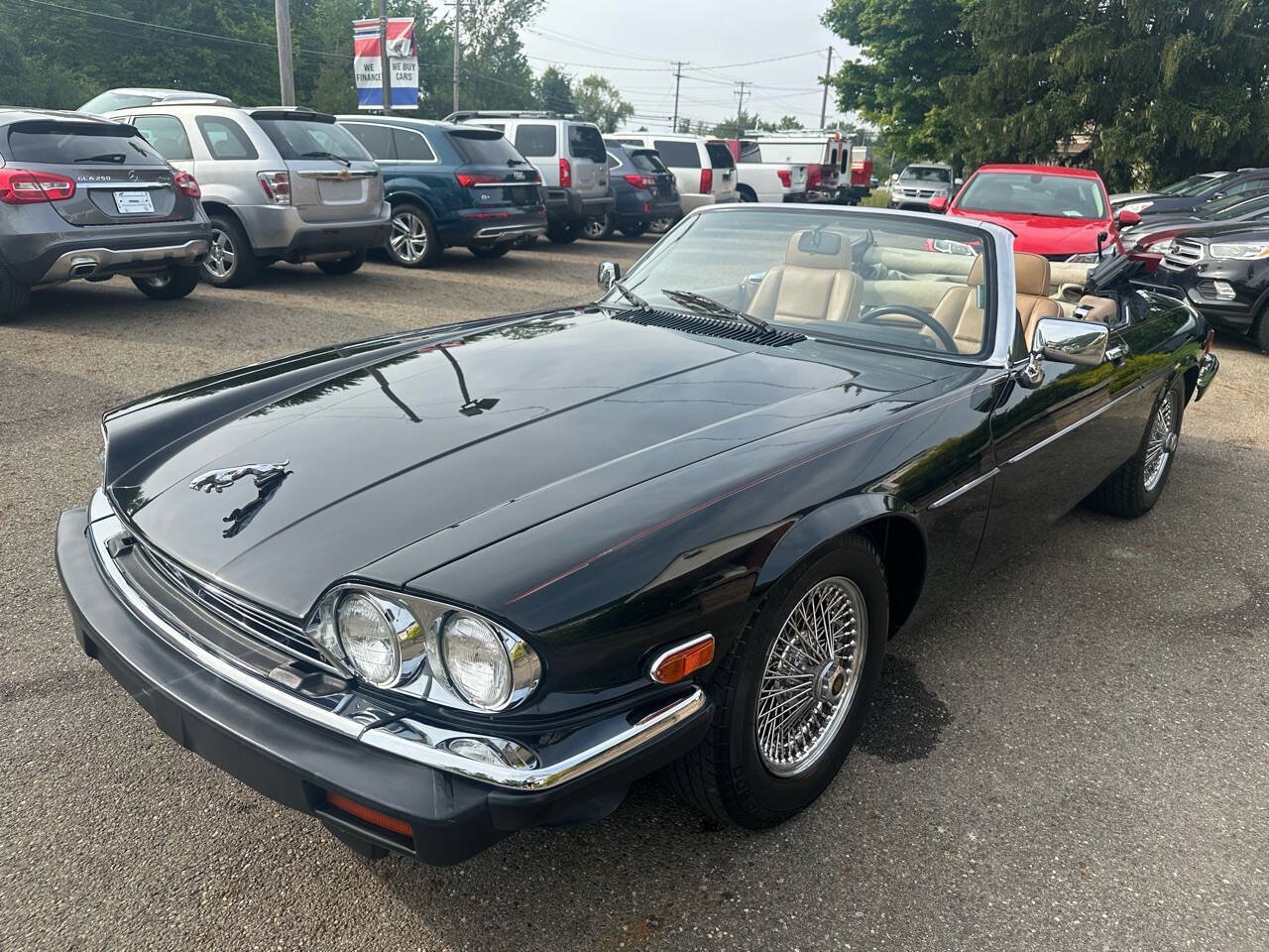 Used 1990 Jaguar XJS V12 Convertible RWD image 2