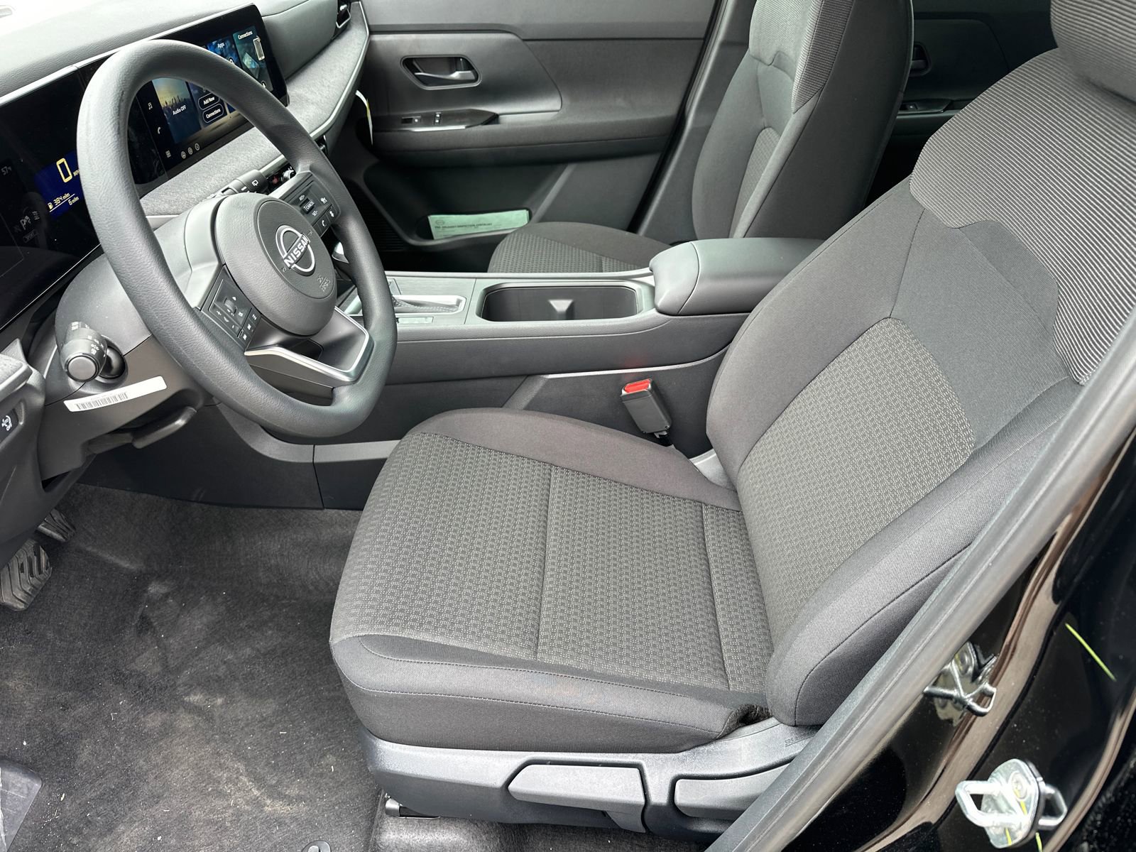New 2026 Nissan Kicks S image 7