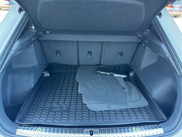 Certified 2025 Audi Q3 2.0T Premium w/ Convenience Package image 23