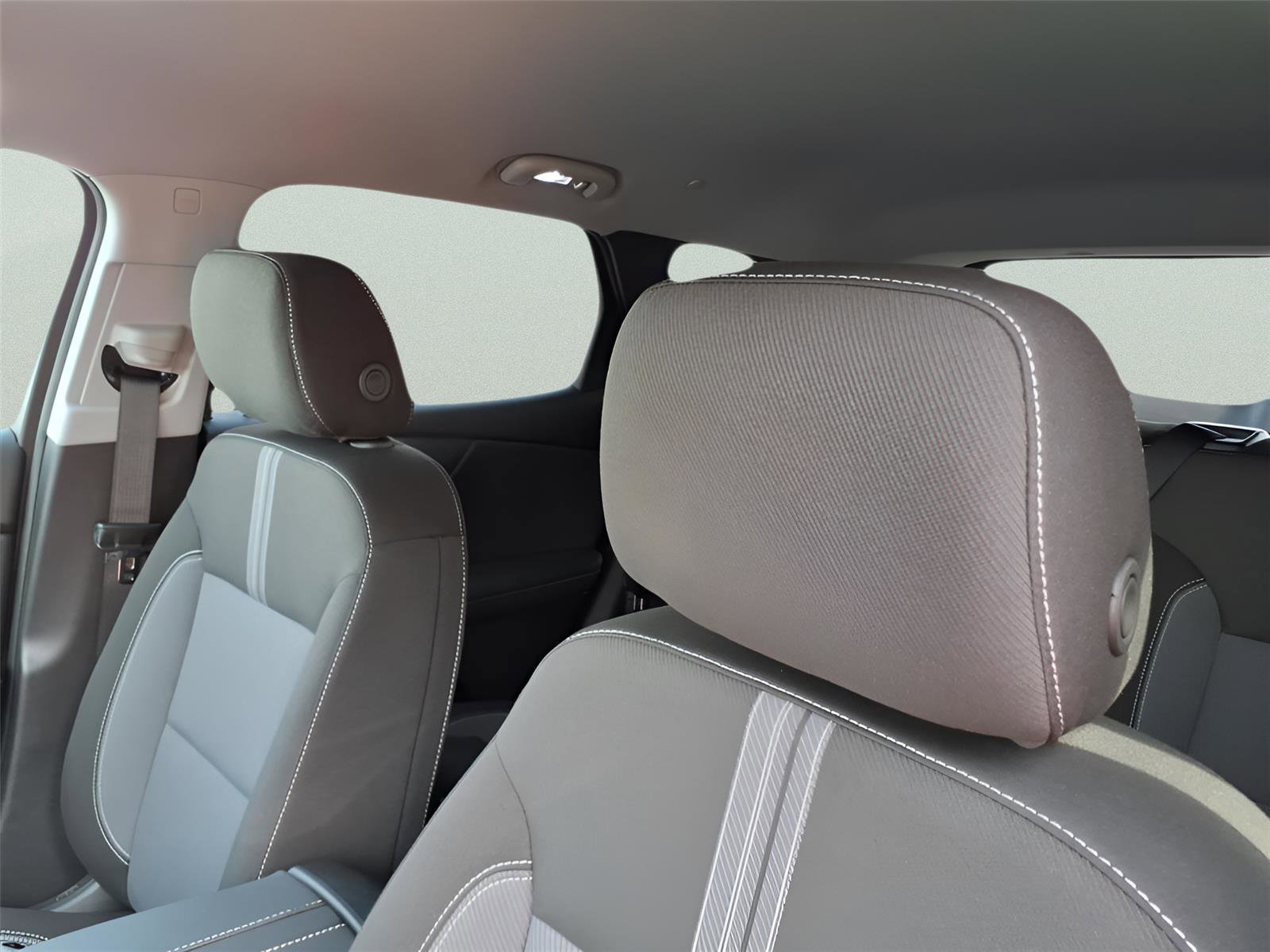 New 2025 Chevrolet Blazer LT w/ Midnight/Sport Edition image 16