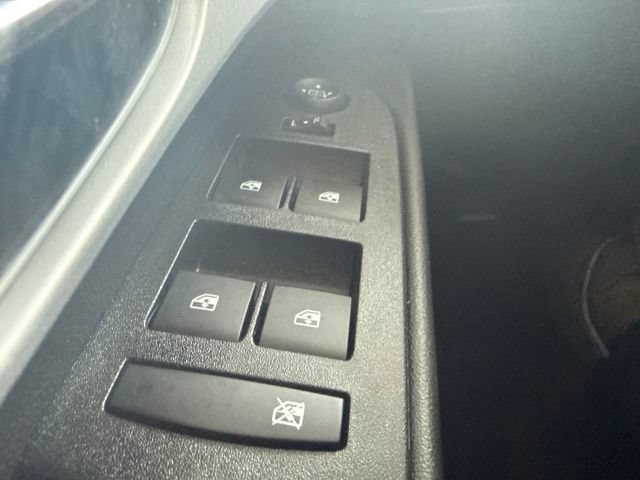 Used 2016 Chevrolet Equinox LS FWD image 15