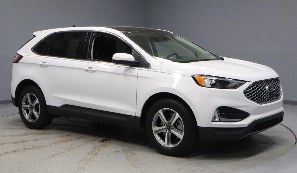 Certified 2023 Ford Edge SEL w/ Convenience Package