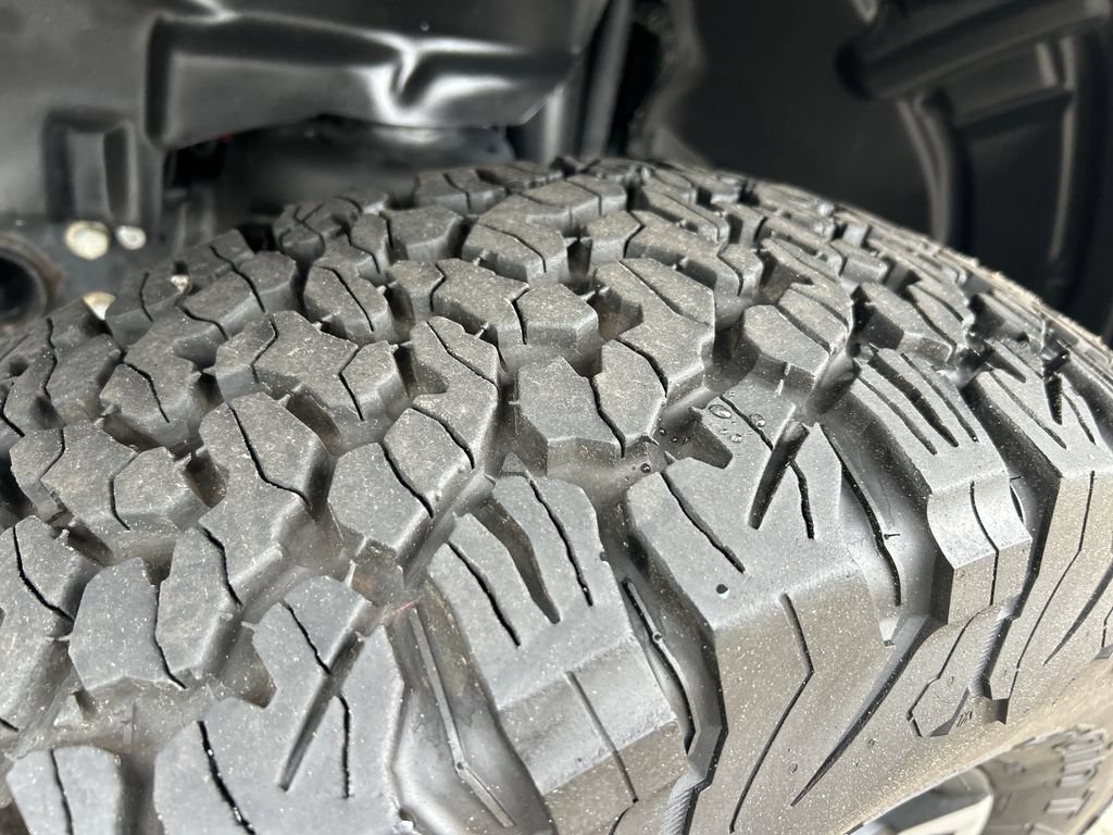 Used 2024 Jeep Wrangler Unlimited Rubicon 4xe AWD/4WD image 27