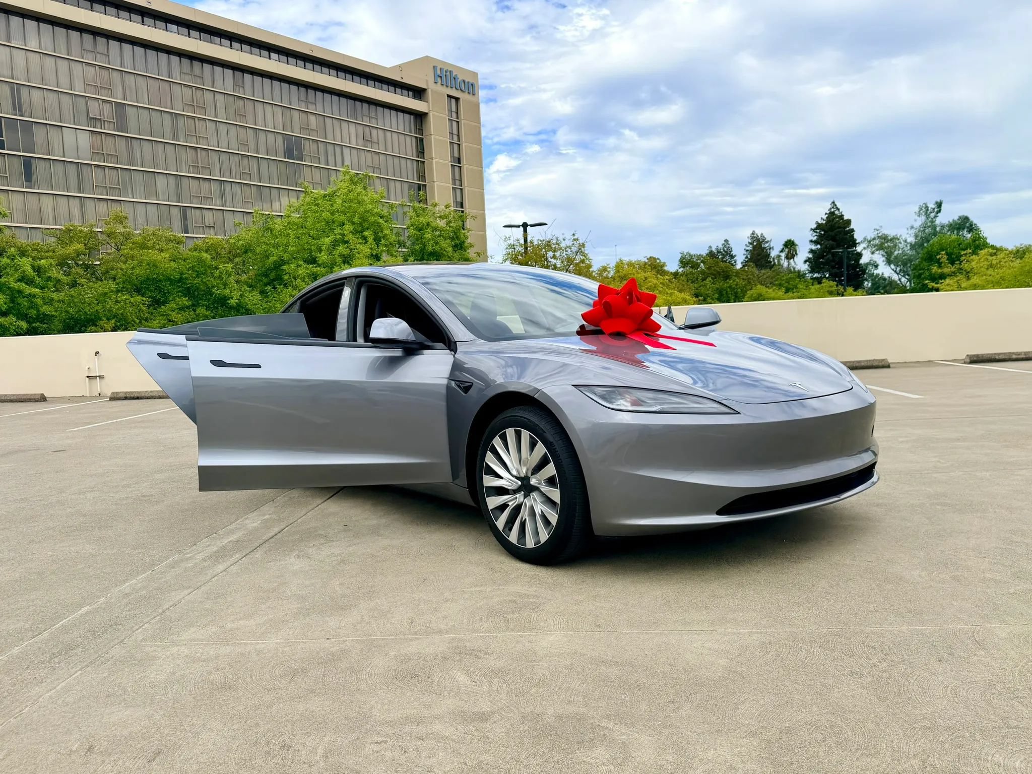 Used 2025 Tesla Model 3 Long Range RWD image 44