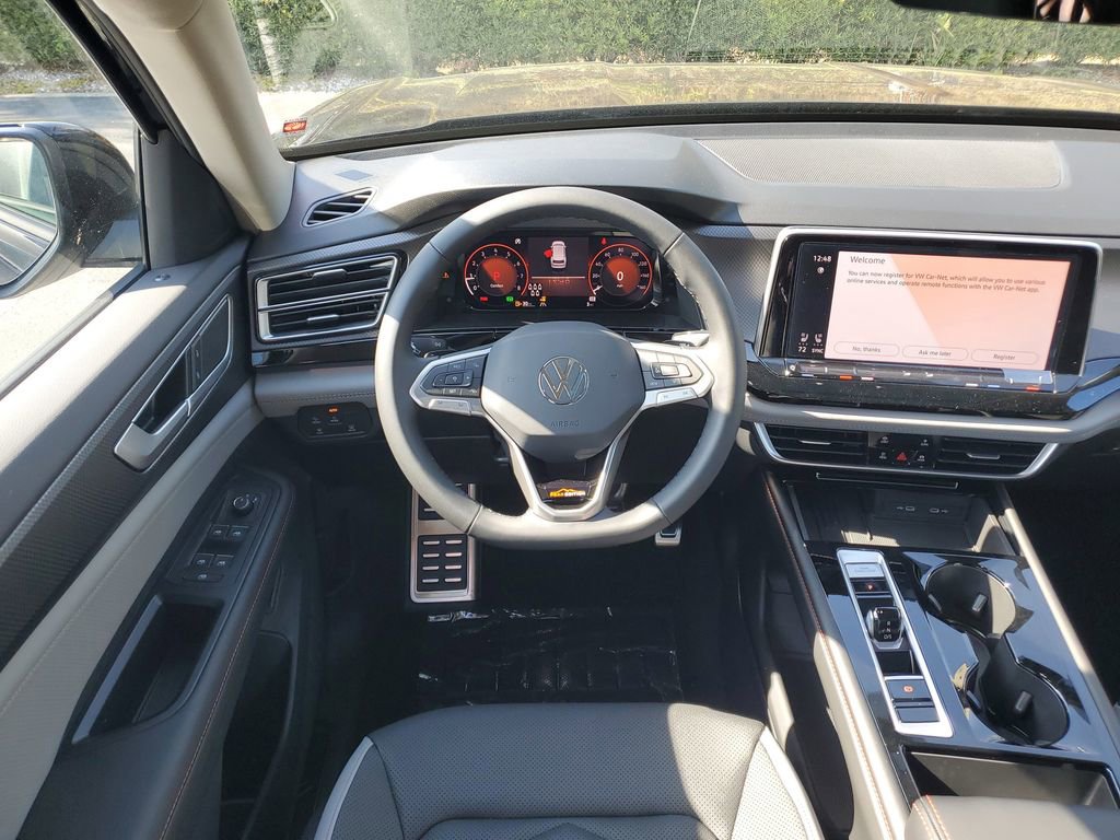 New 2026 Volkswagen Atlas Peak Edition image 17
