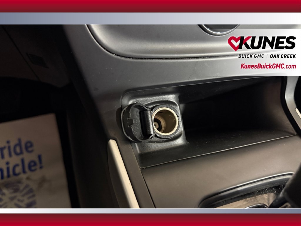 Used 2018 Nissan Sentra SV FWD image 32