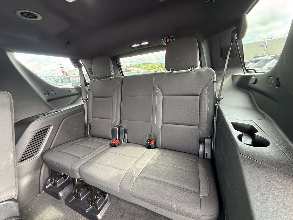 Used 2025 Chevrolet Tahoe LS AWD/4WD image 21