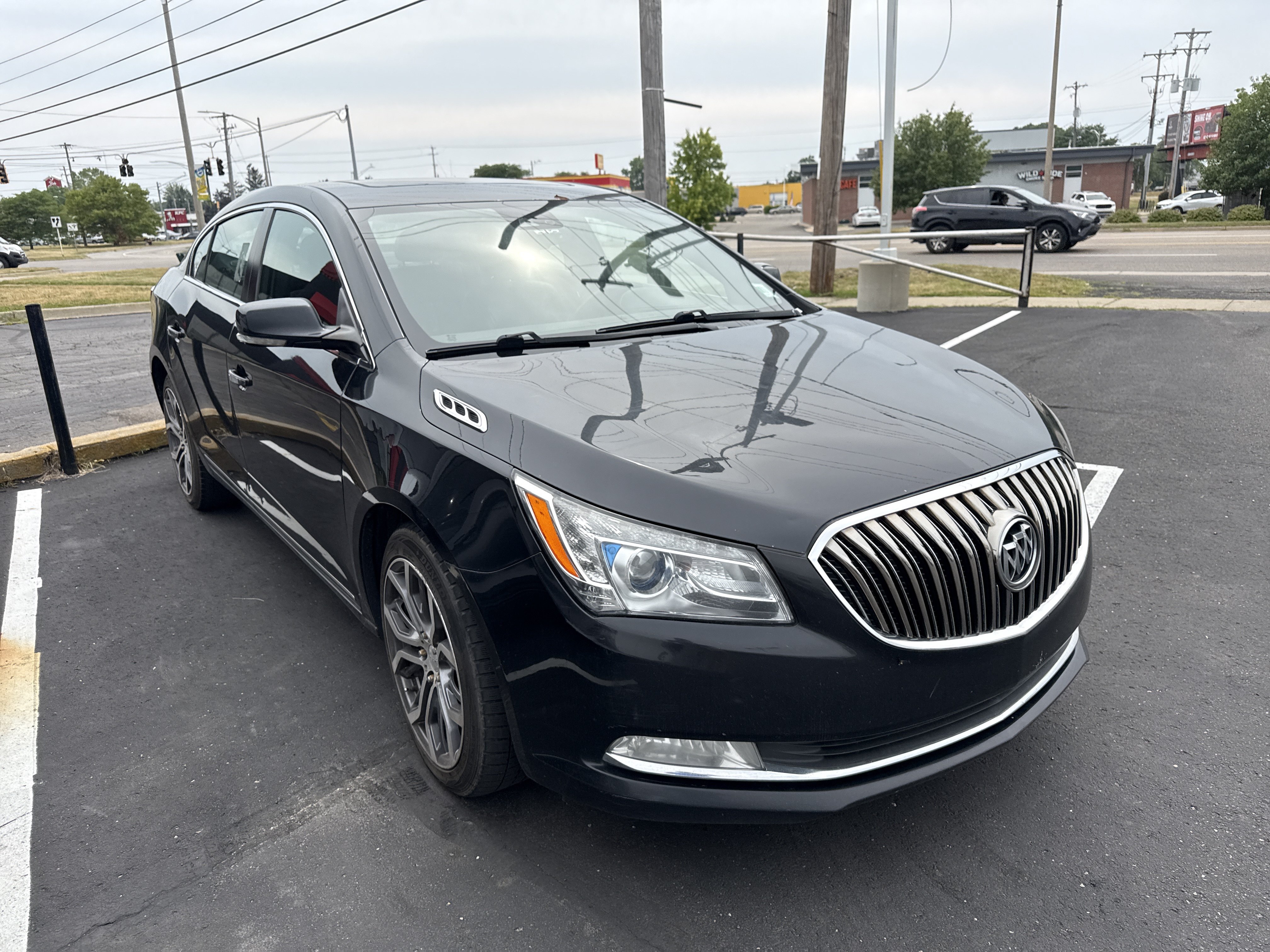 Used 2016 Buick LaCrosse Leather w/ Experience Buick Package AWD/4WD image 5