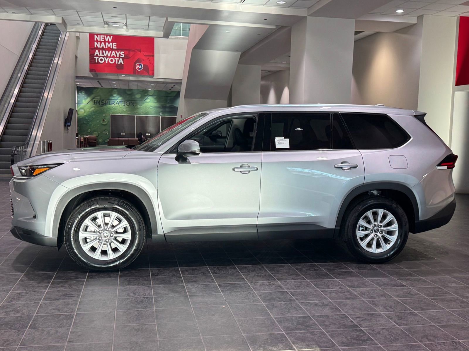 New 2026 Toyota Grand Highlander XLE image 6