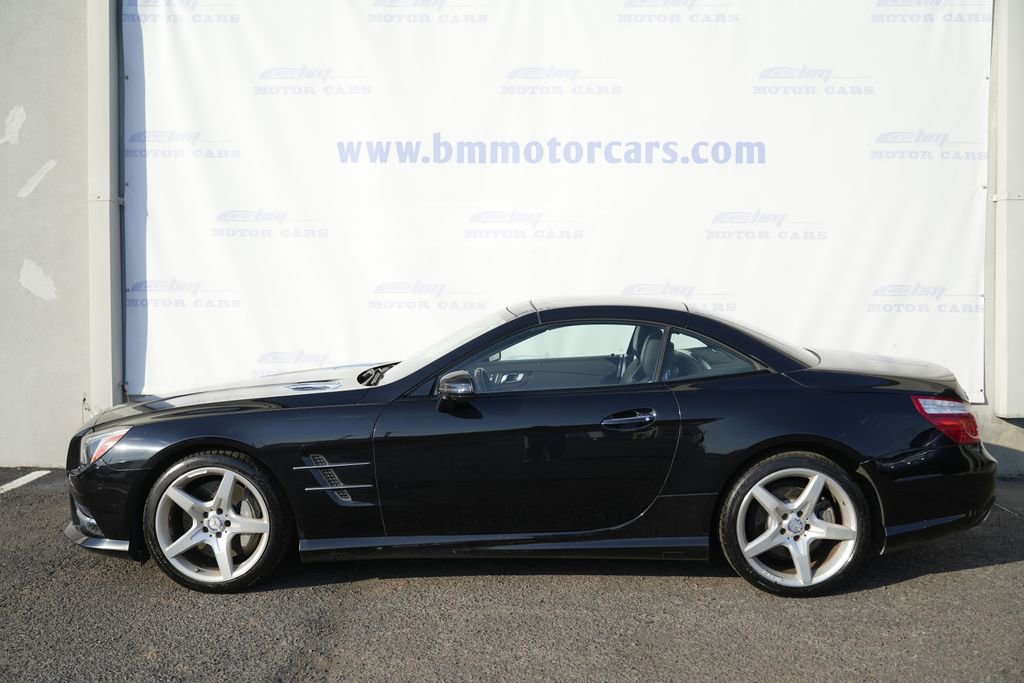 Used 2014 Mercedes-Benz SL 550 image 12